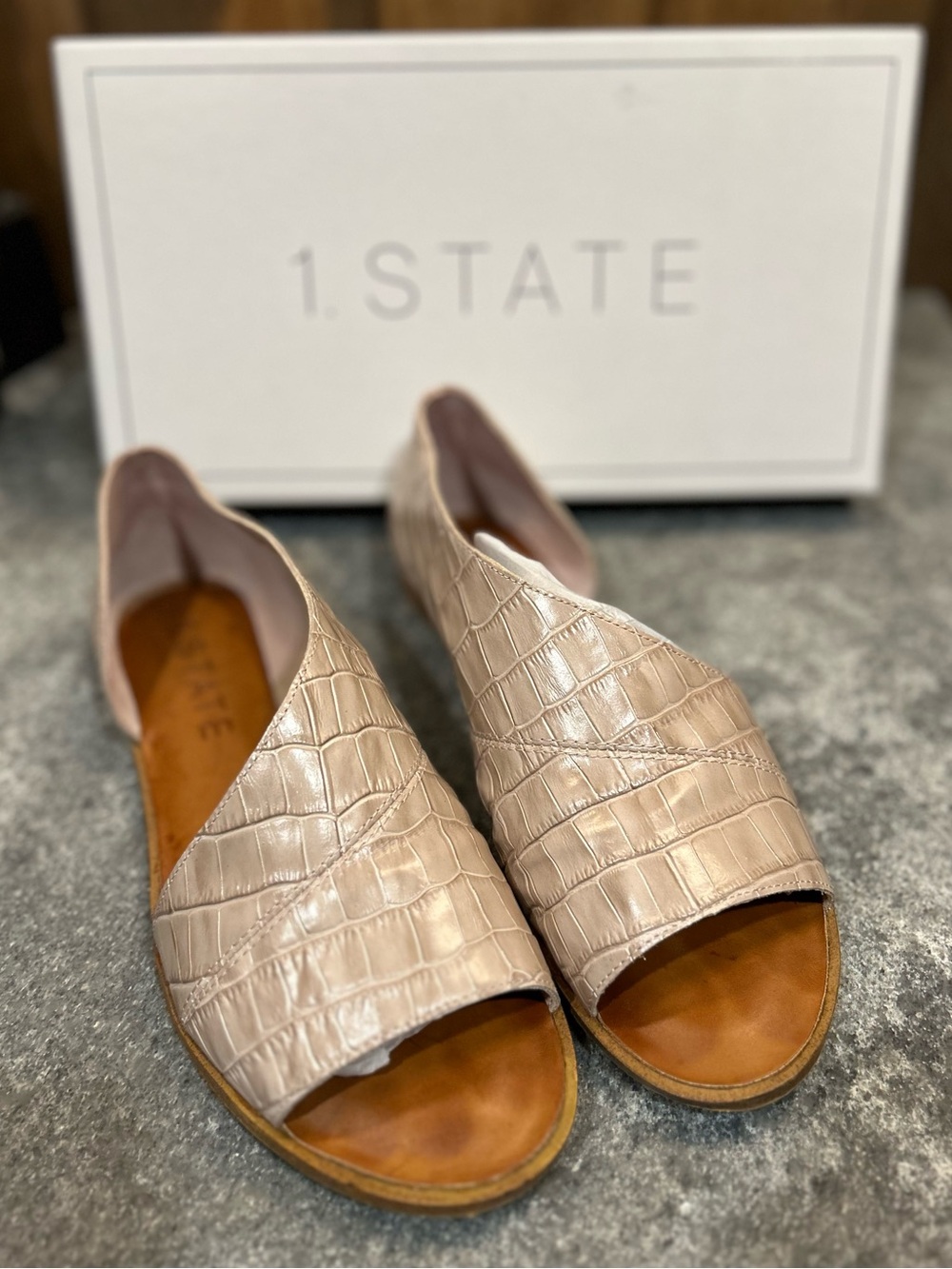1. State CELVIN MAUVE Croc-Embossed Open-Toe Sandals